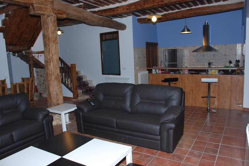 Casa Rural Margarita'S Sotillo de la Ribera Zimmer foto